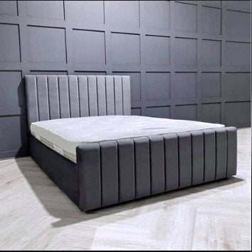 Fabric bed with storage without storage