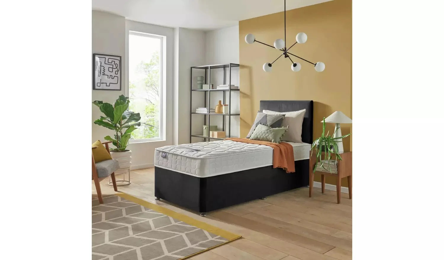 Single size divan bed