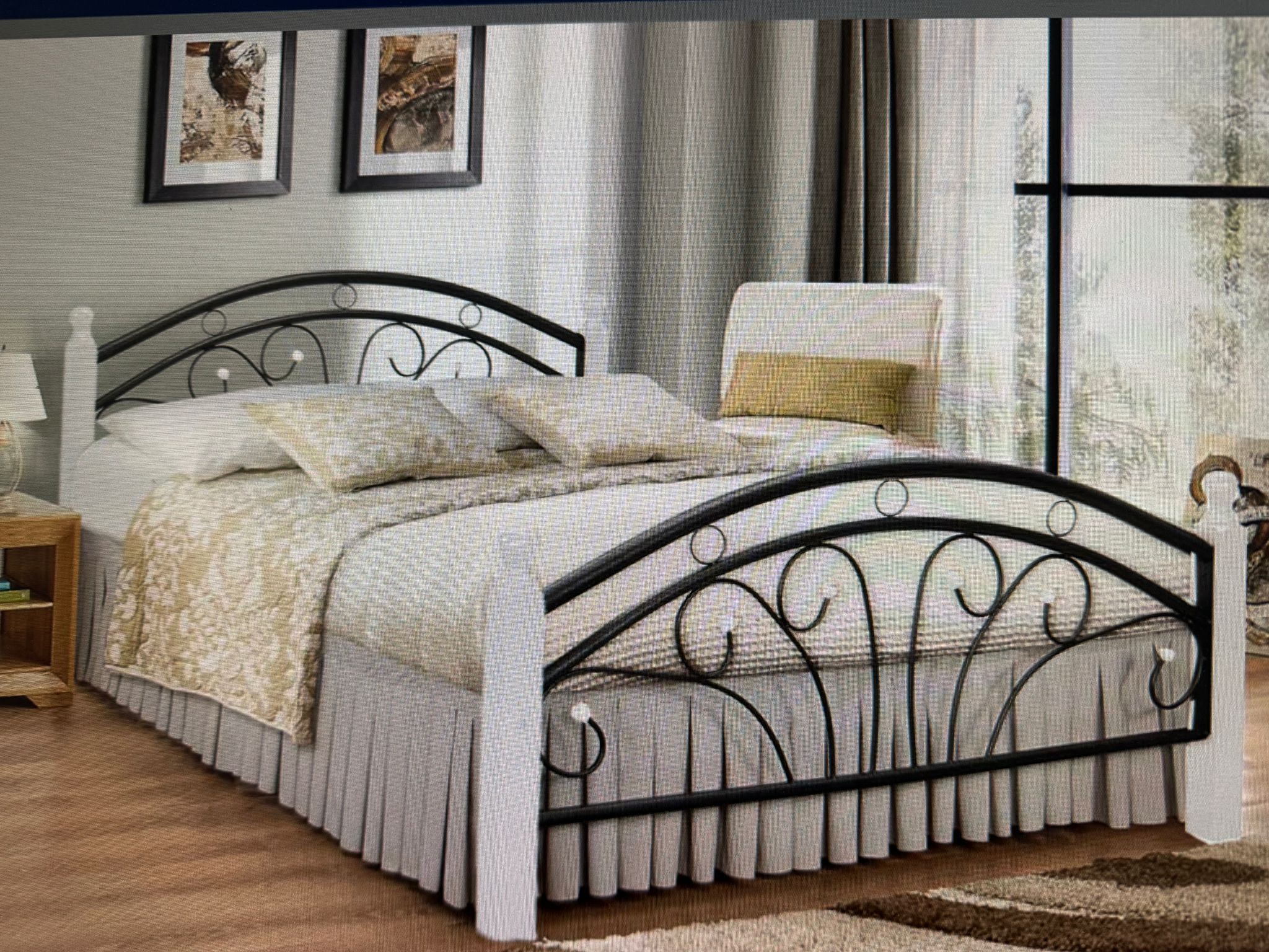 Black Bed Wood & Steel