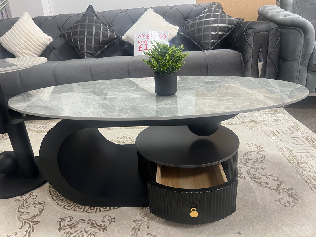 Florida coffee table with side table