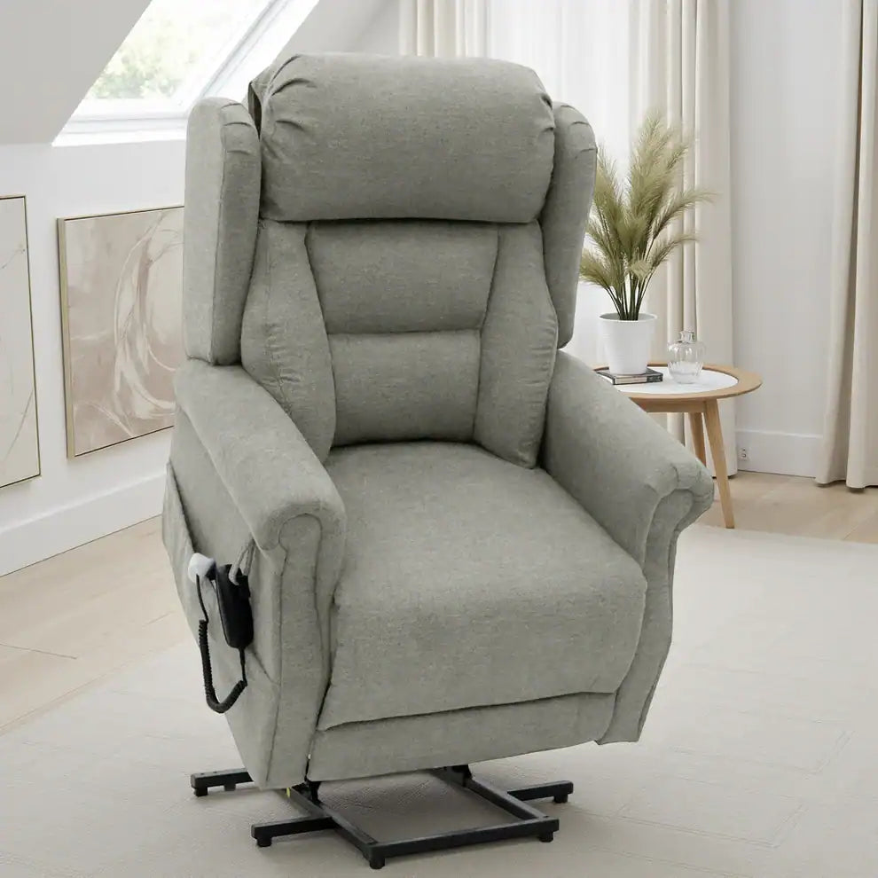 Arm chair for mobility