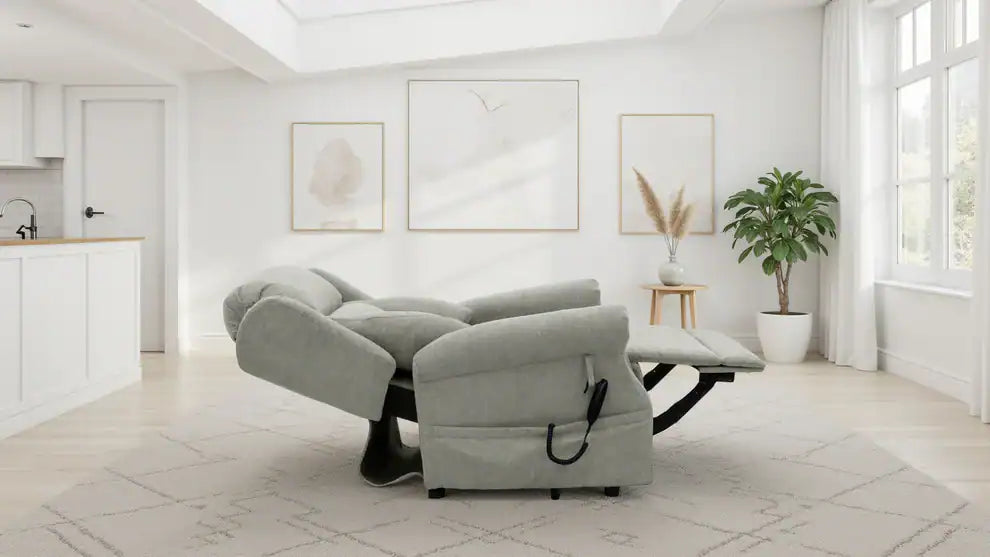 Arm chair for mobility